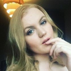 xeniablumodel OnlyFans