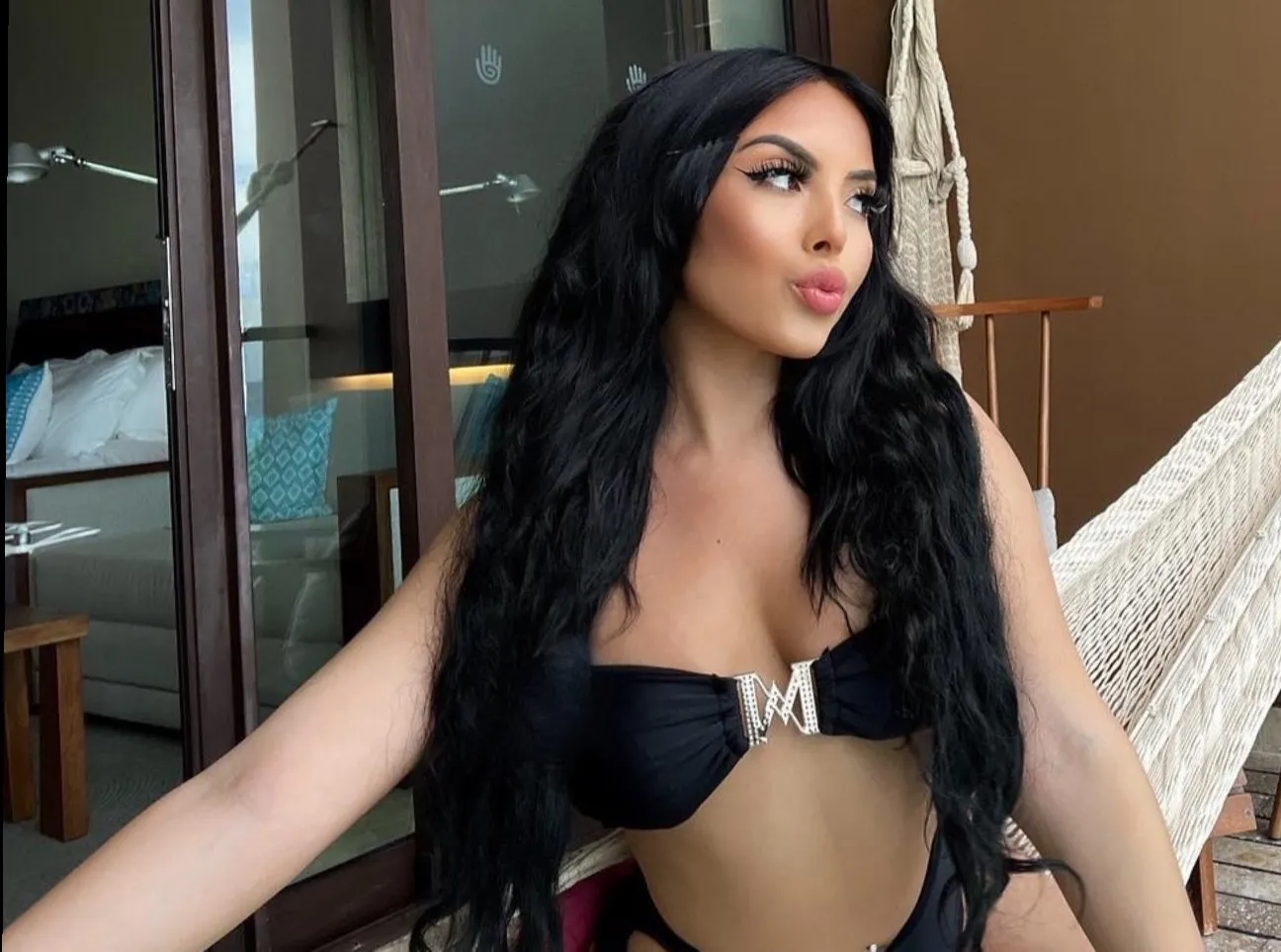 gissel palencia OnlyFans header