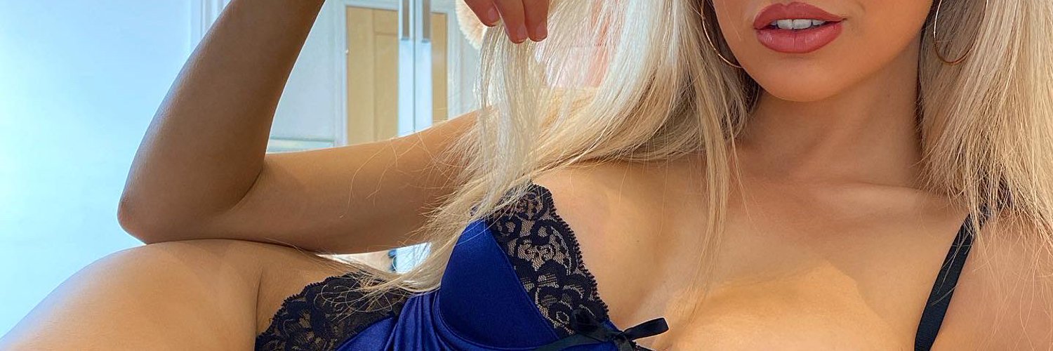 Holly Robinson OnlyFans header