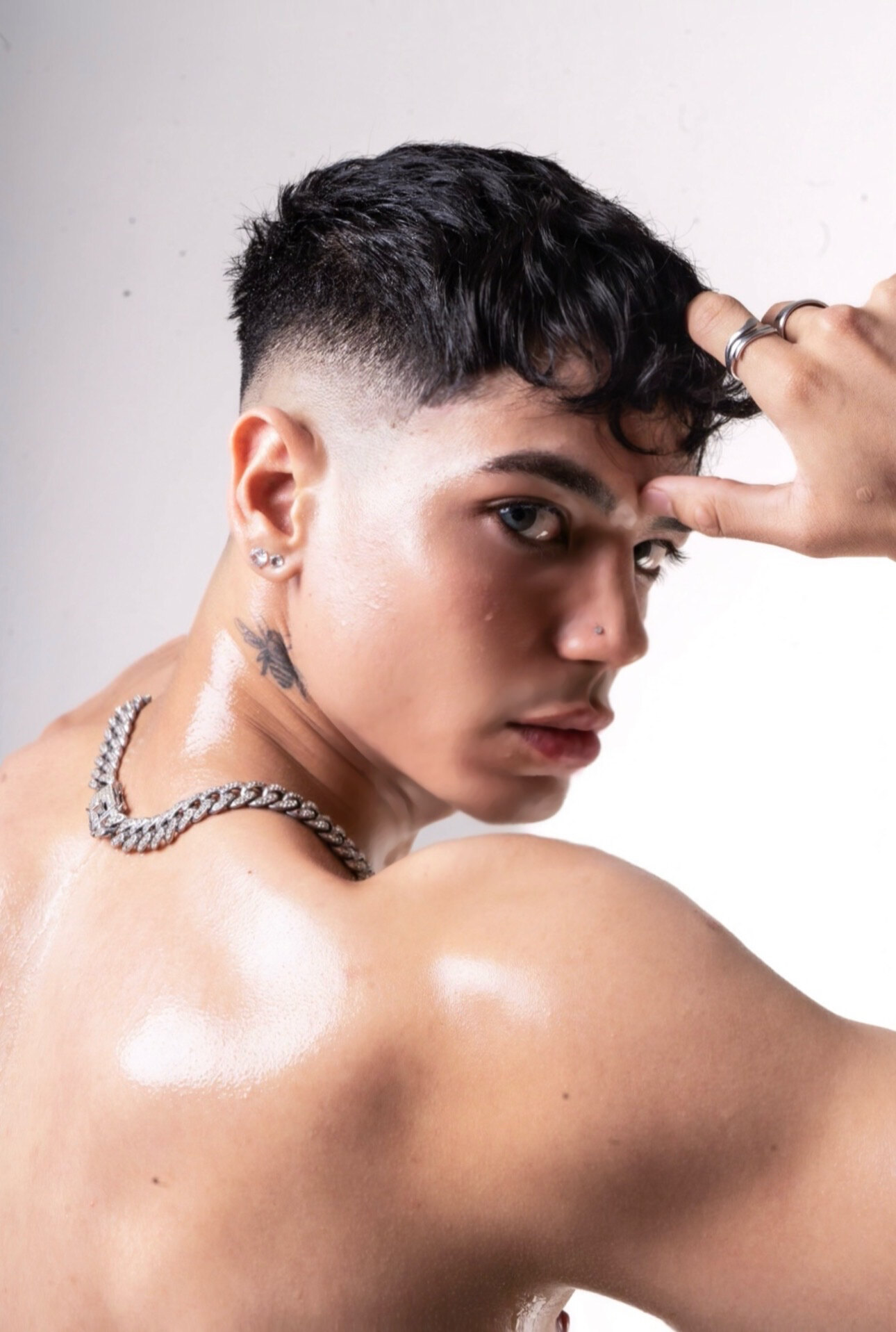 𝔒𝔫𝔩𝔶 𝔠𝔥𝔯𝔦𝔰