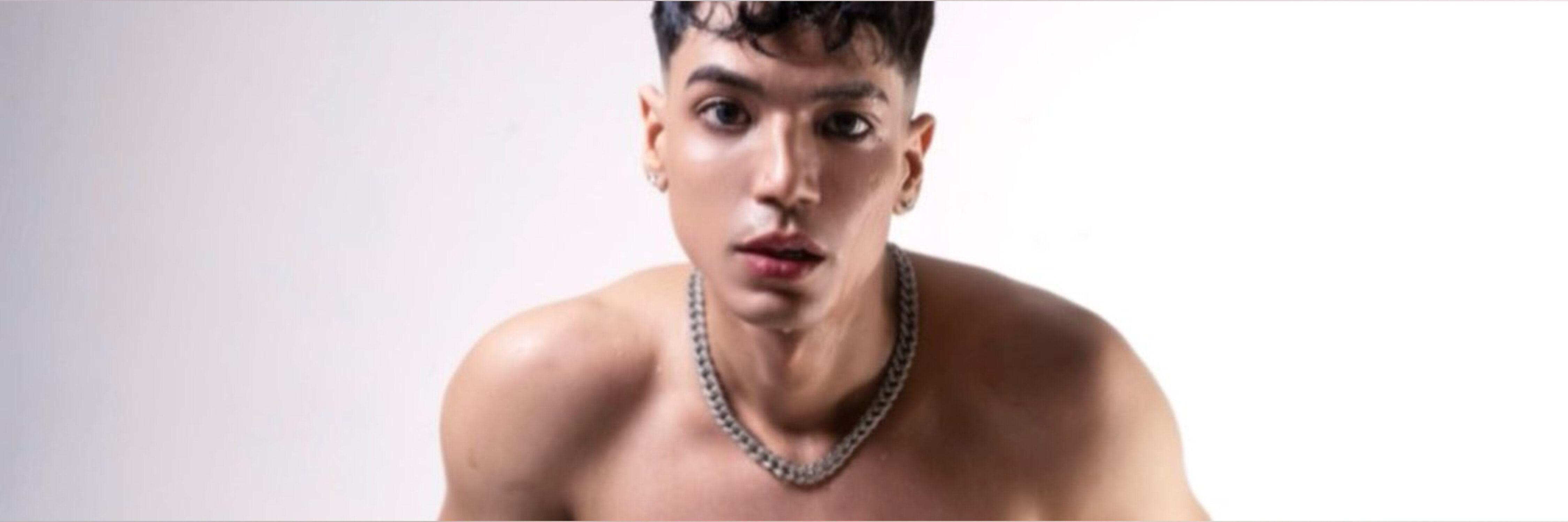 𝔒𝔫𝔩𝔶 𝔠𝔥𝔯𝔦𝔰 OnlyFans header