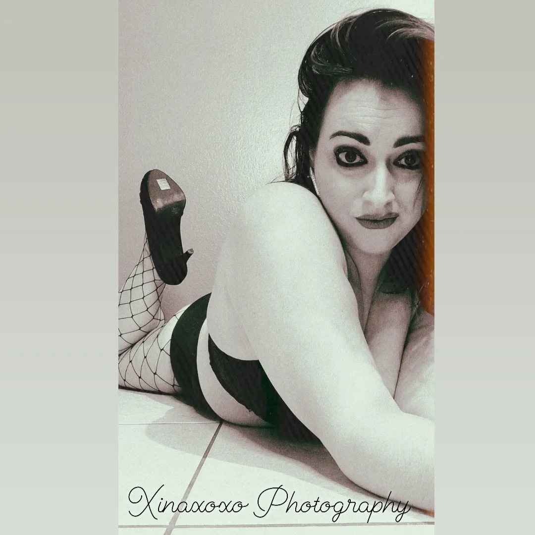 Xinaxoxoxo OnlyFans header