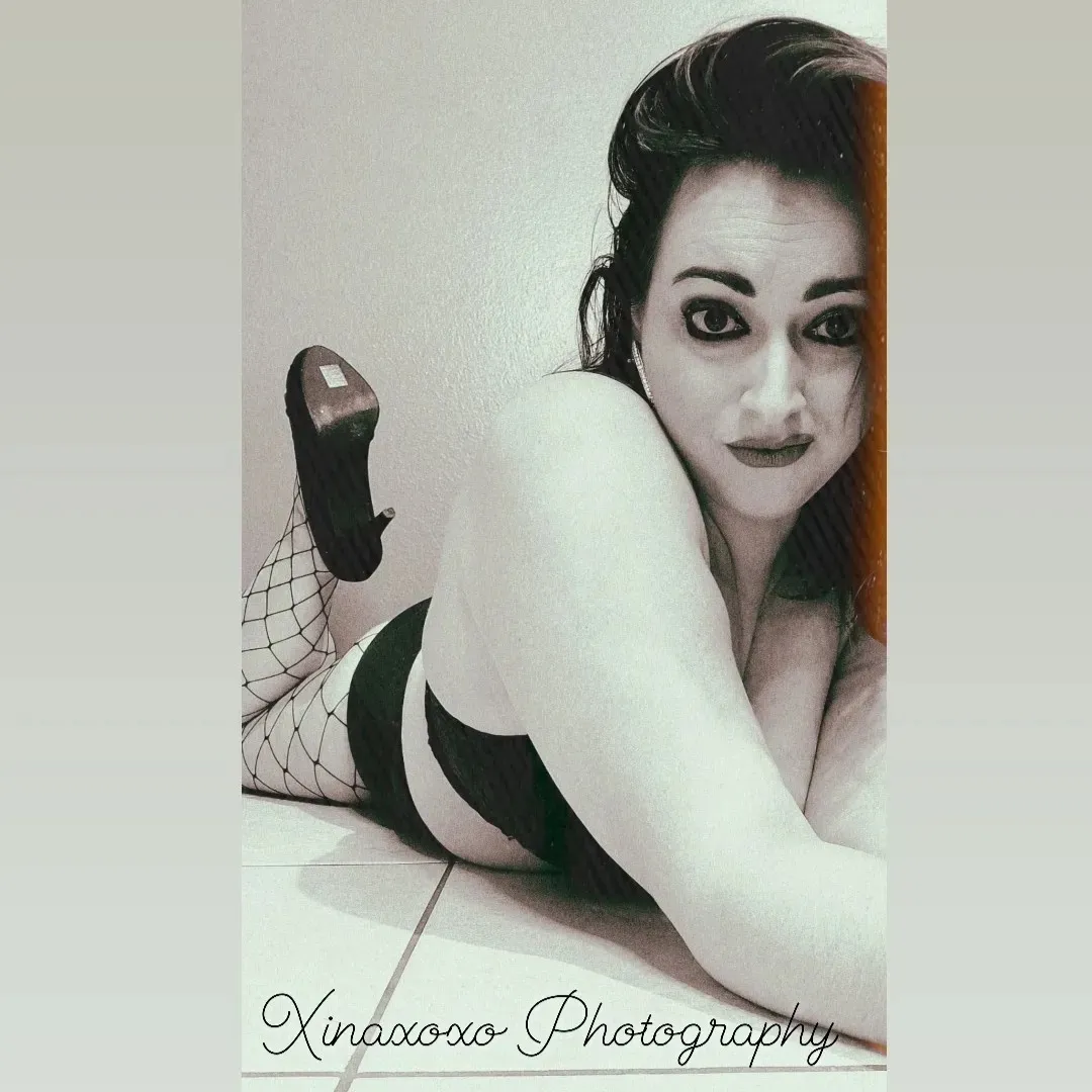 Xinaxoxoxo OnlyFans header