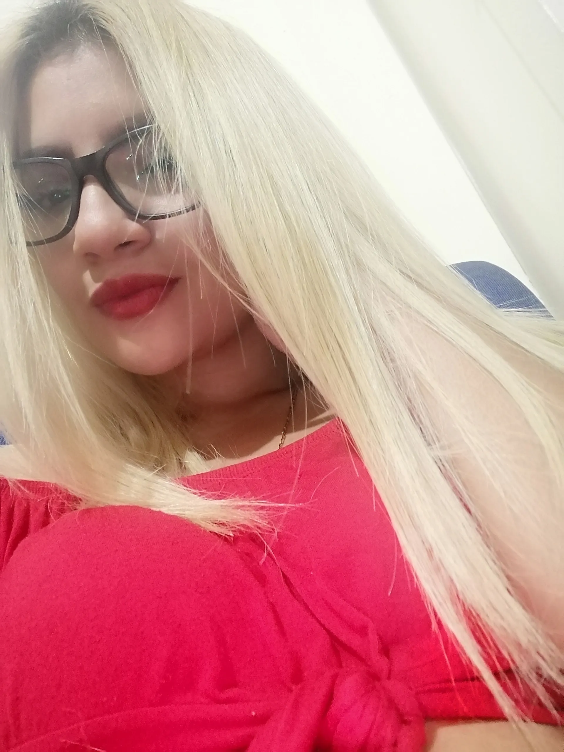 Xiomi OnlyFans header