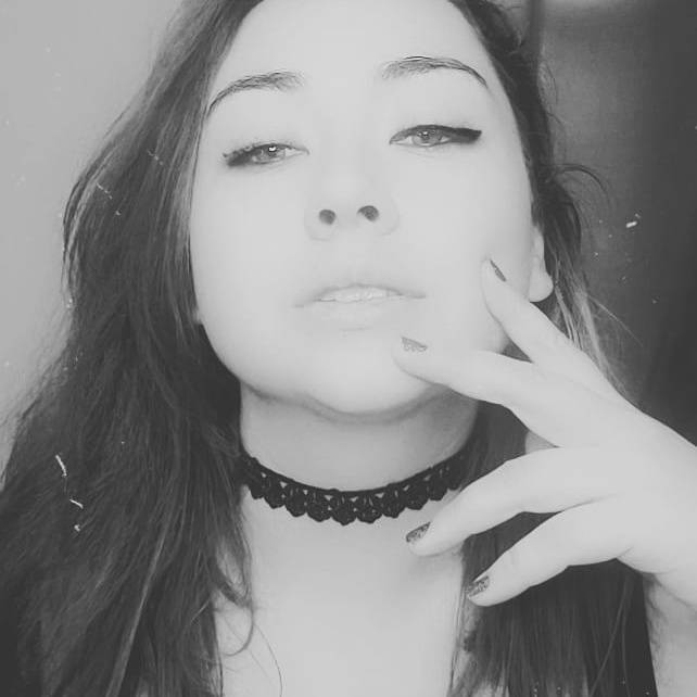 XirishXeyesX OnlyFans