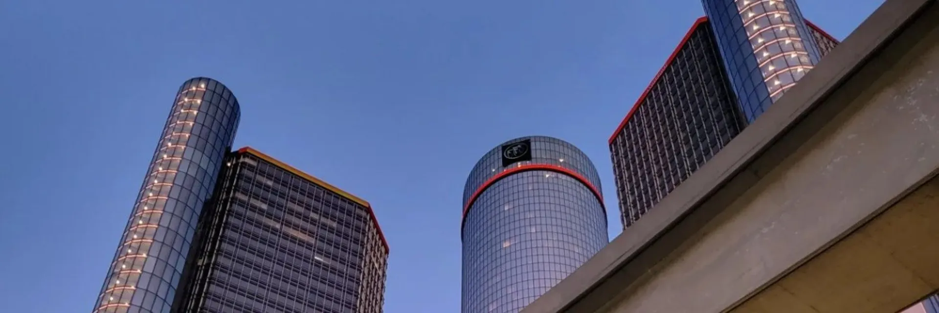 Xit 9ne Oshis OnlyFans header