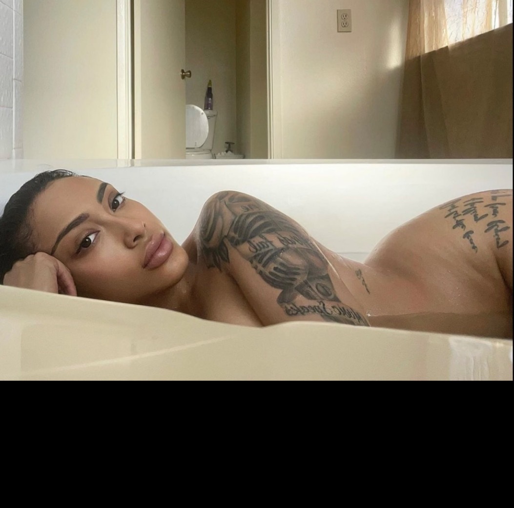 Baby Vee ✨ OnlyFans header