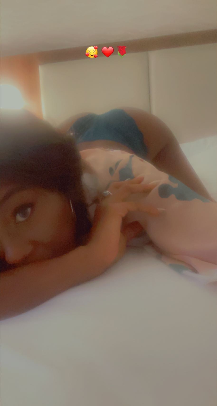 June.Moon OnlyFans header