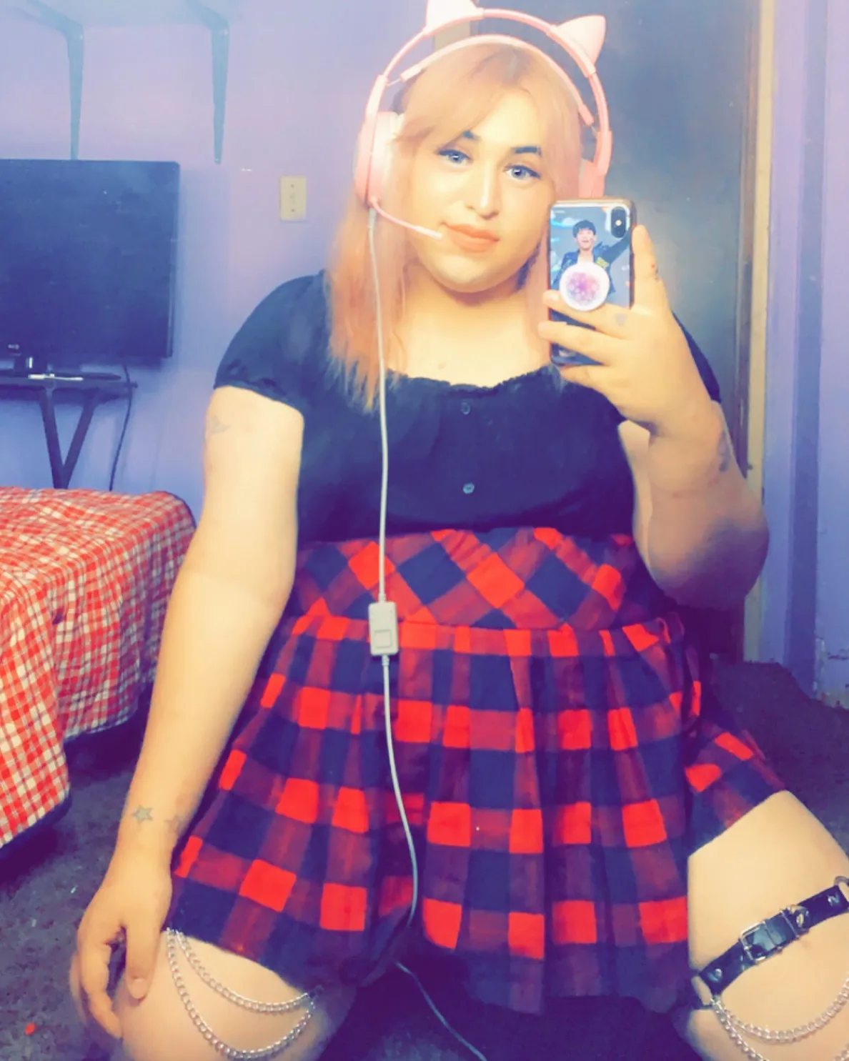 Karmalove OnlyFans header