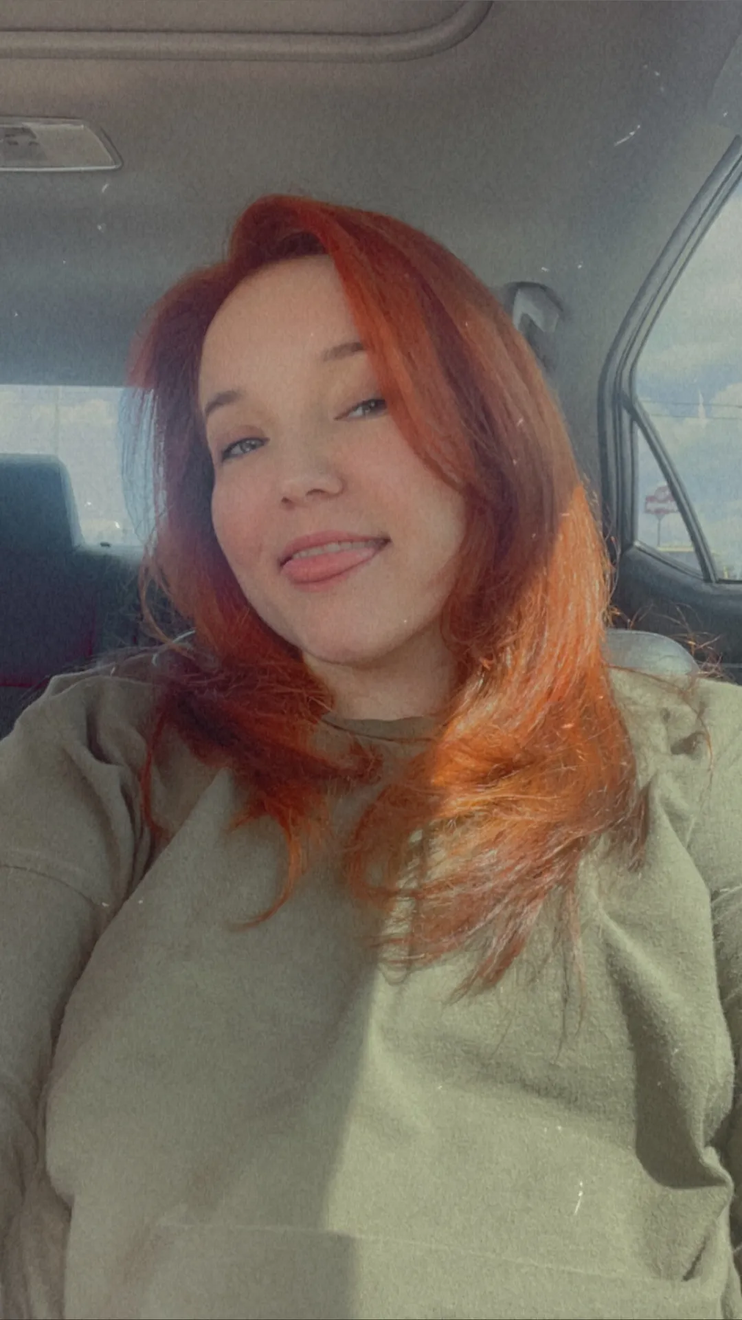 Vi Capella🐉 ☁️