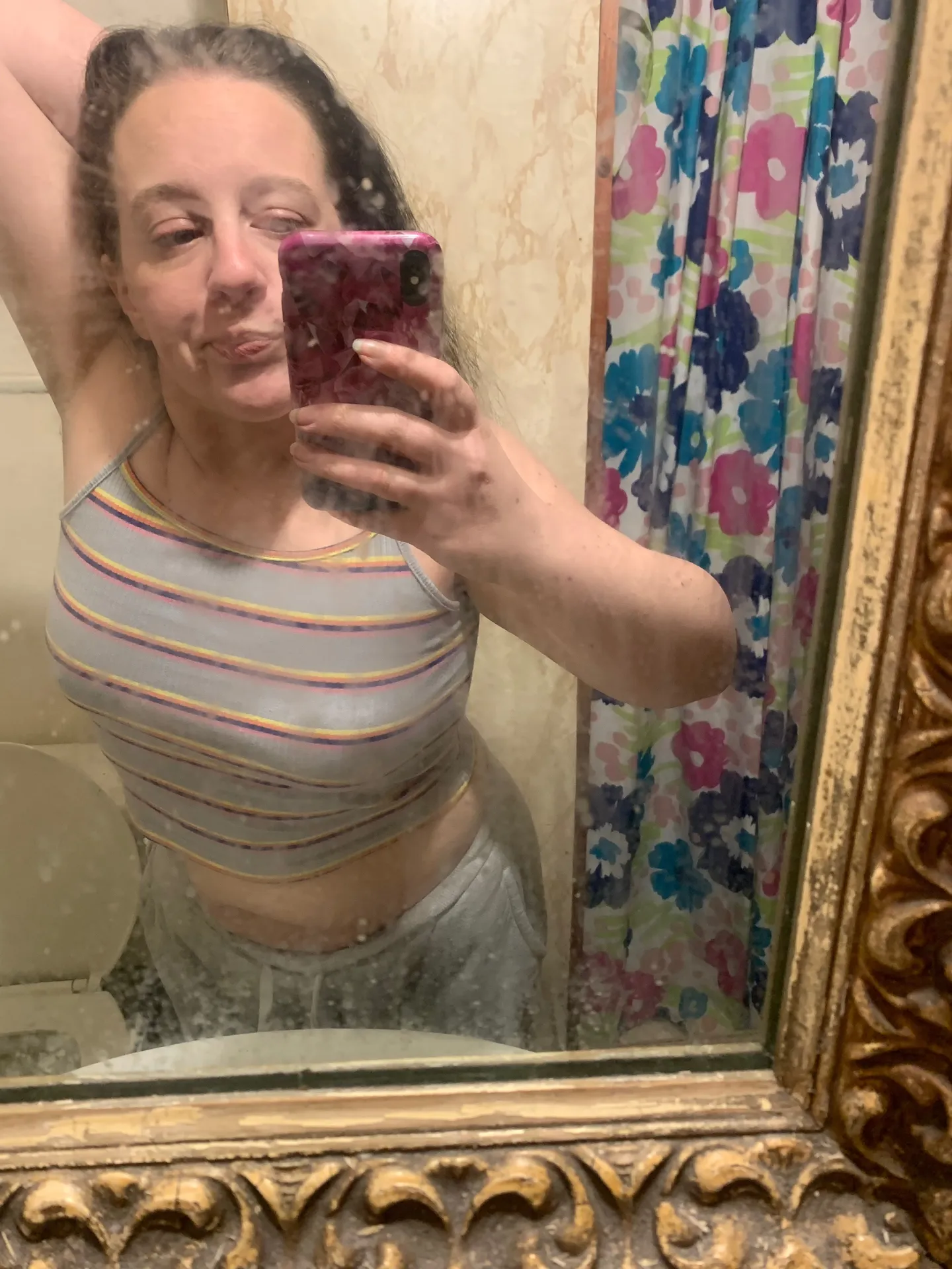 Mami93 @ your service 😘