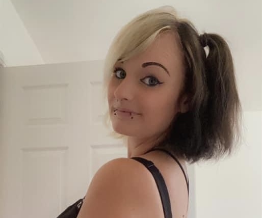 xLittleNickyx OnlyFans header