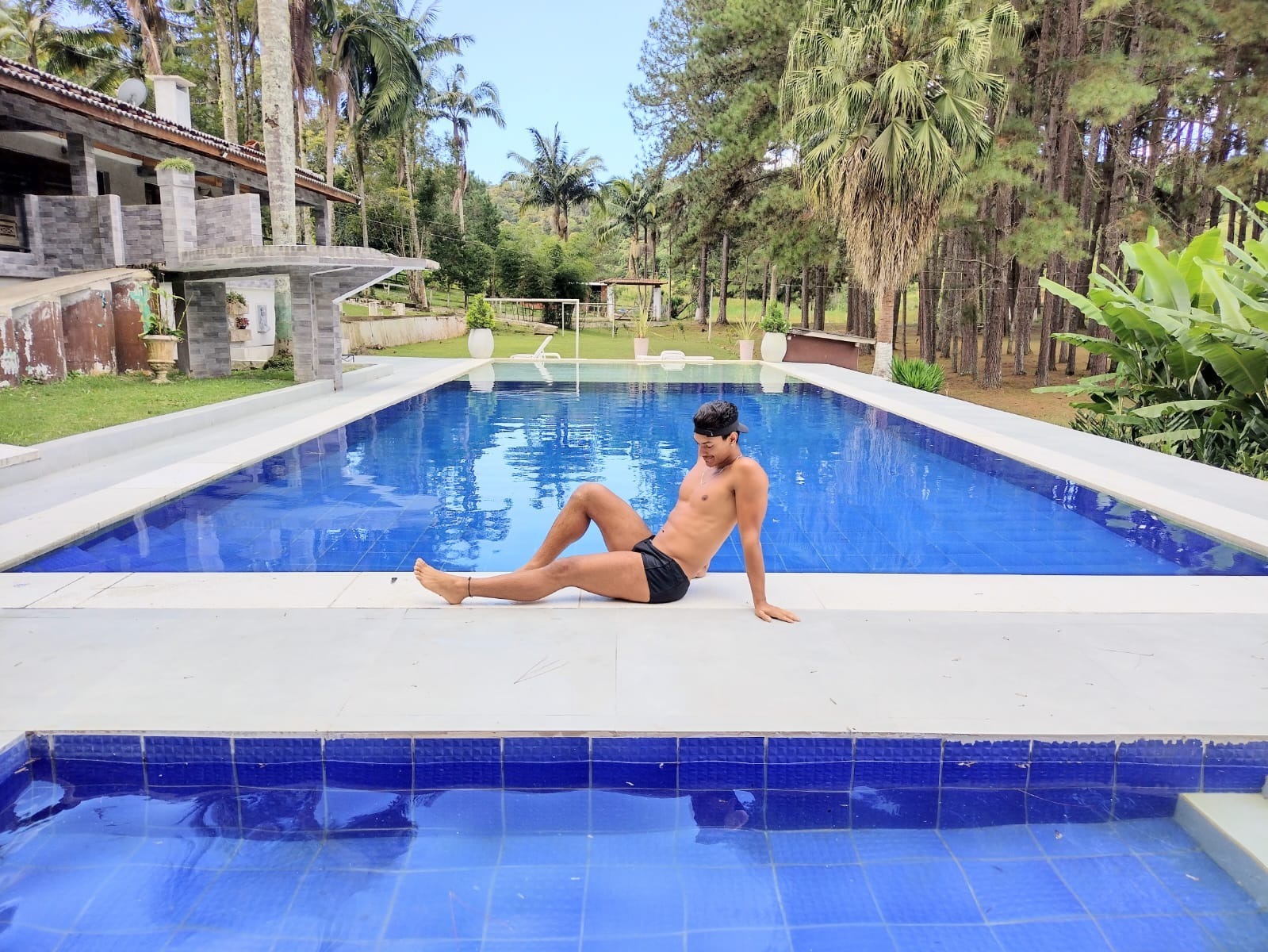 Lorenzo González OnlyFans header