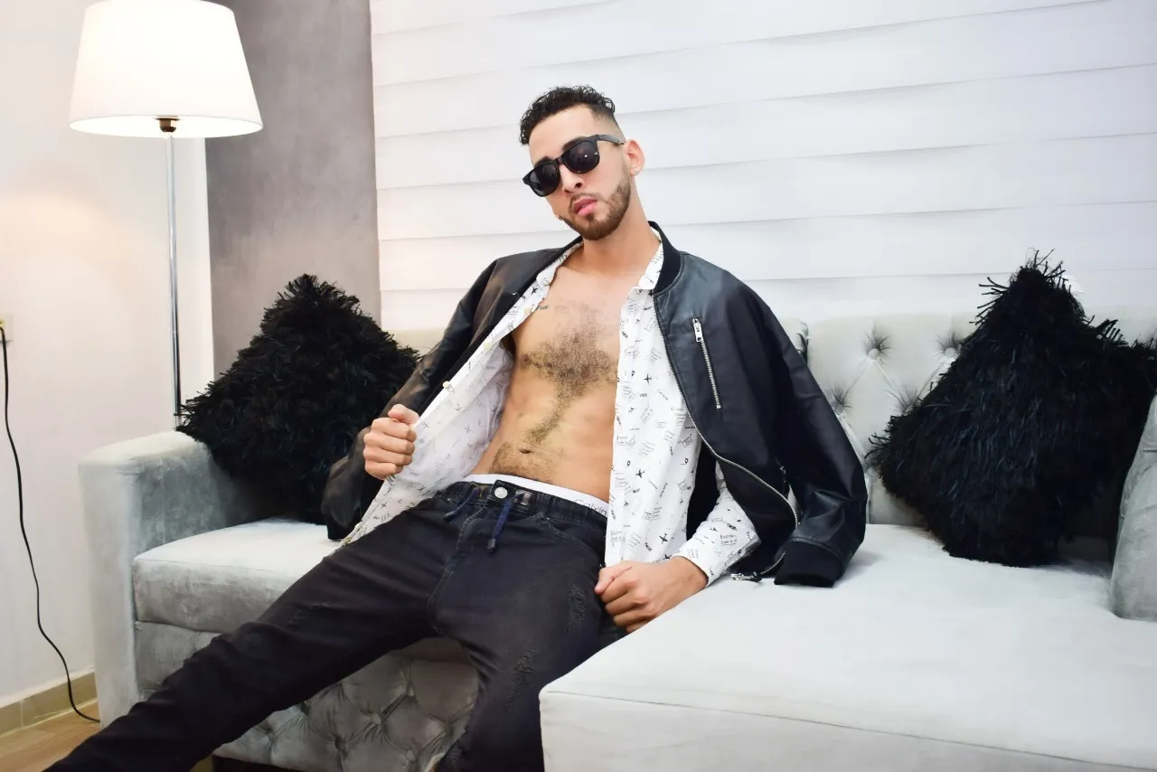 Luis Pérez Marimón OnlyFans header