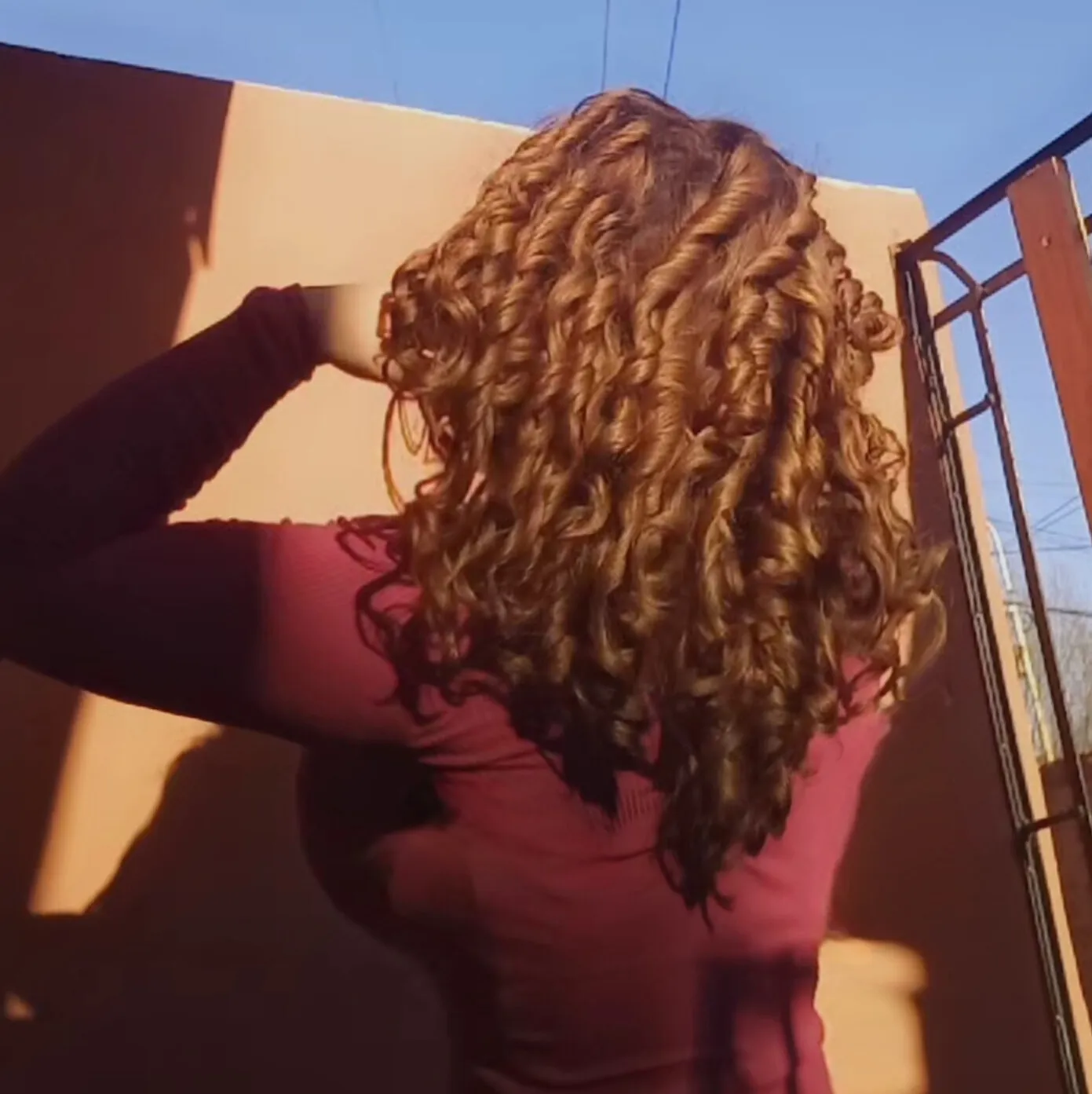 𝑳𝒖𝒏𝒊𝒕𝒂