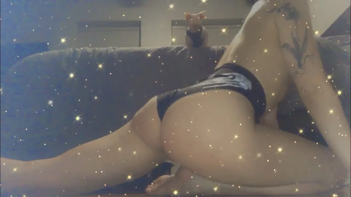 Lynn OnlyFans header