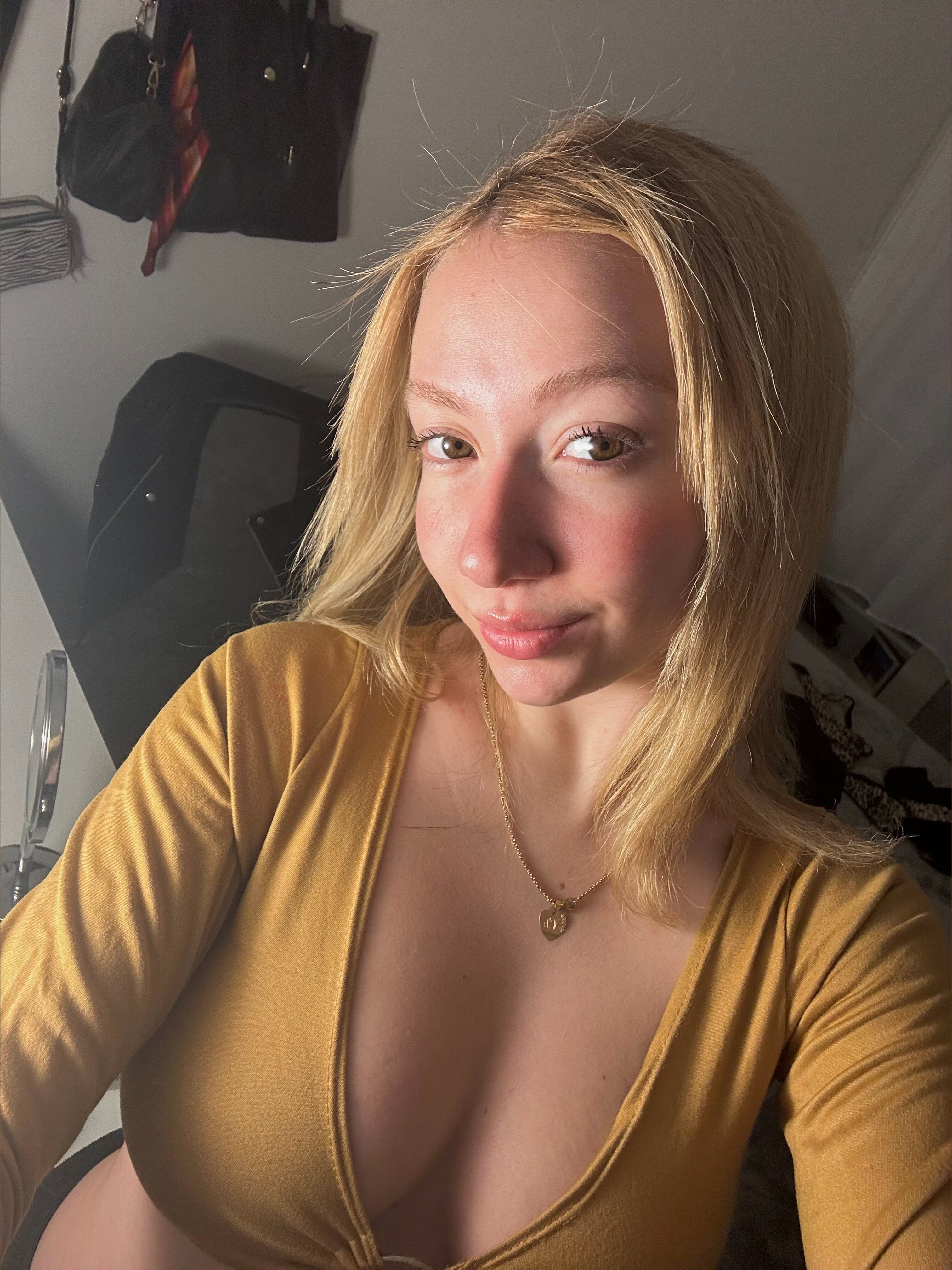 Maddy Bee 🤍 OnlyFans