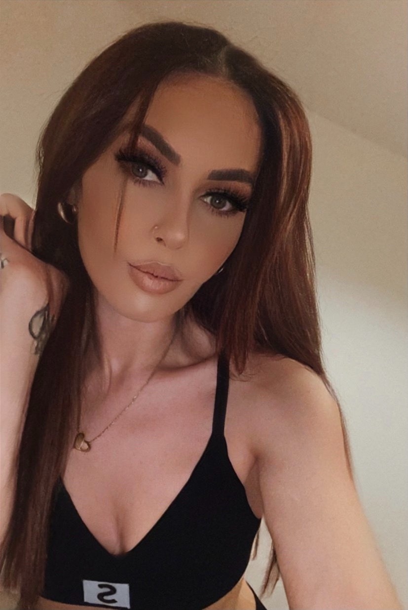 𝓚𝓮𝓵𝓵𝔂-𝓜𝓪𝓻𝓲𝓮 OnlyFans