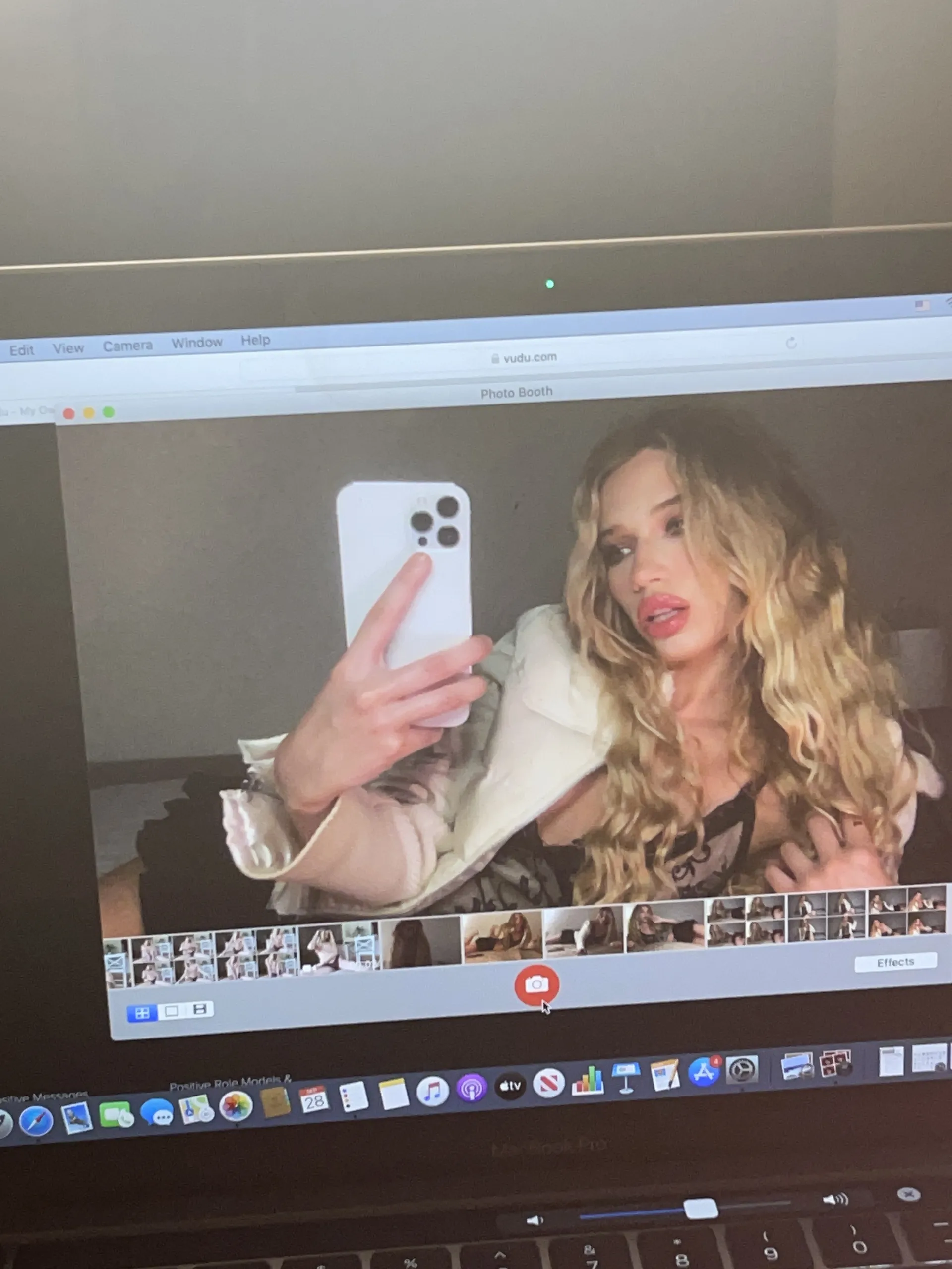 Amy 💗 OnlyFans header