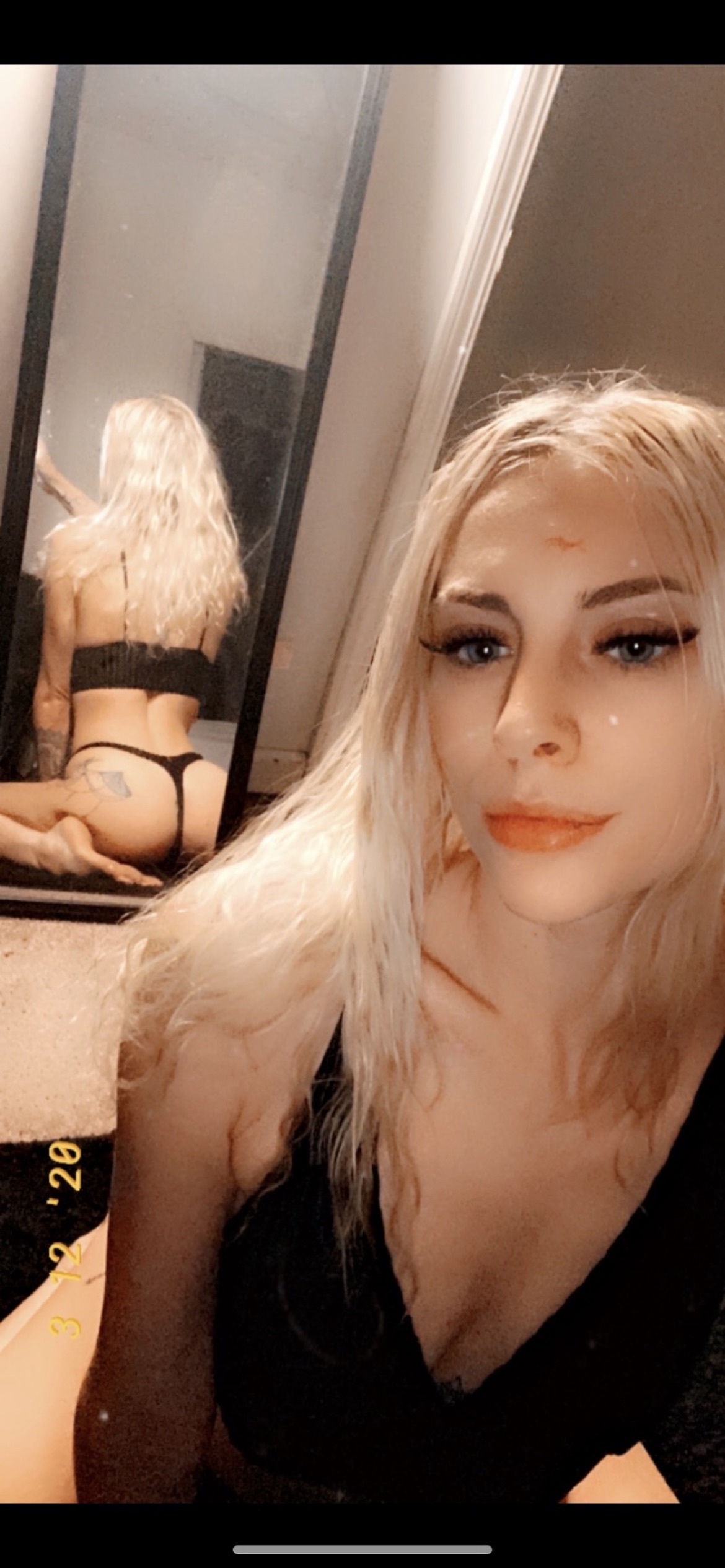 Rileyjane OnlyFans header