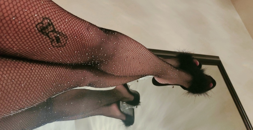 xobryfetish OnlyFans header