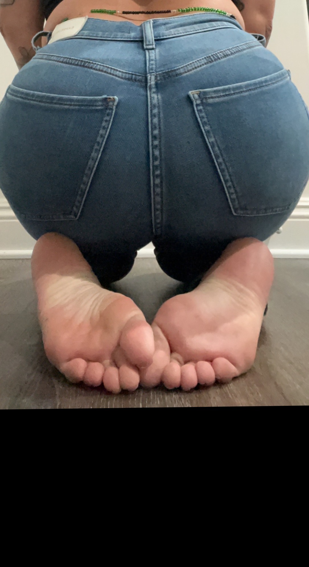 Elle Feet OnlyFans