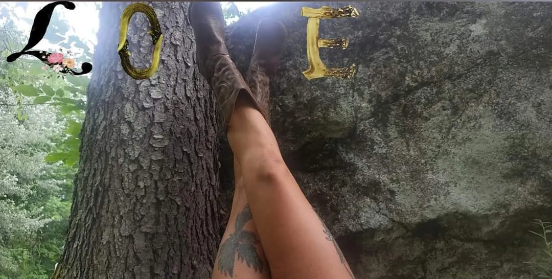 Xowanderlust OnlyFans header