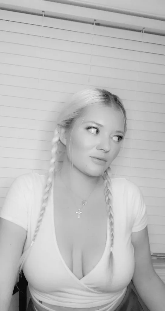 Xoxamyleaxox OnlyFans header