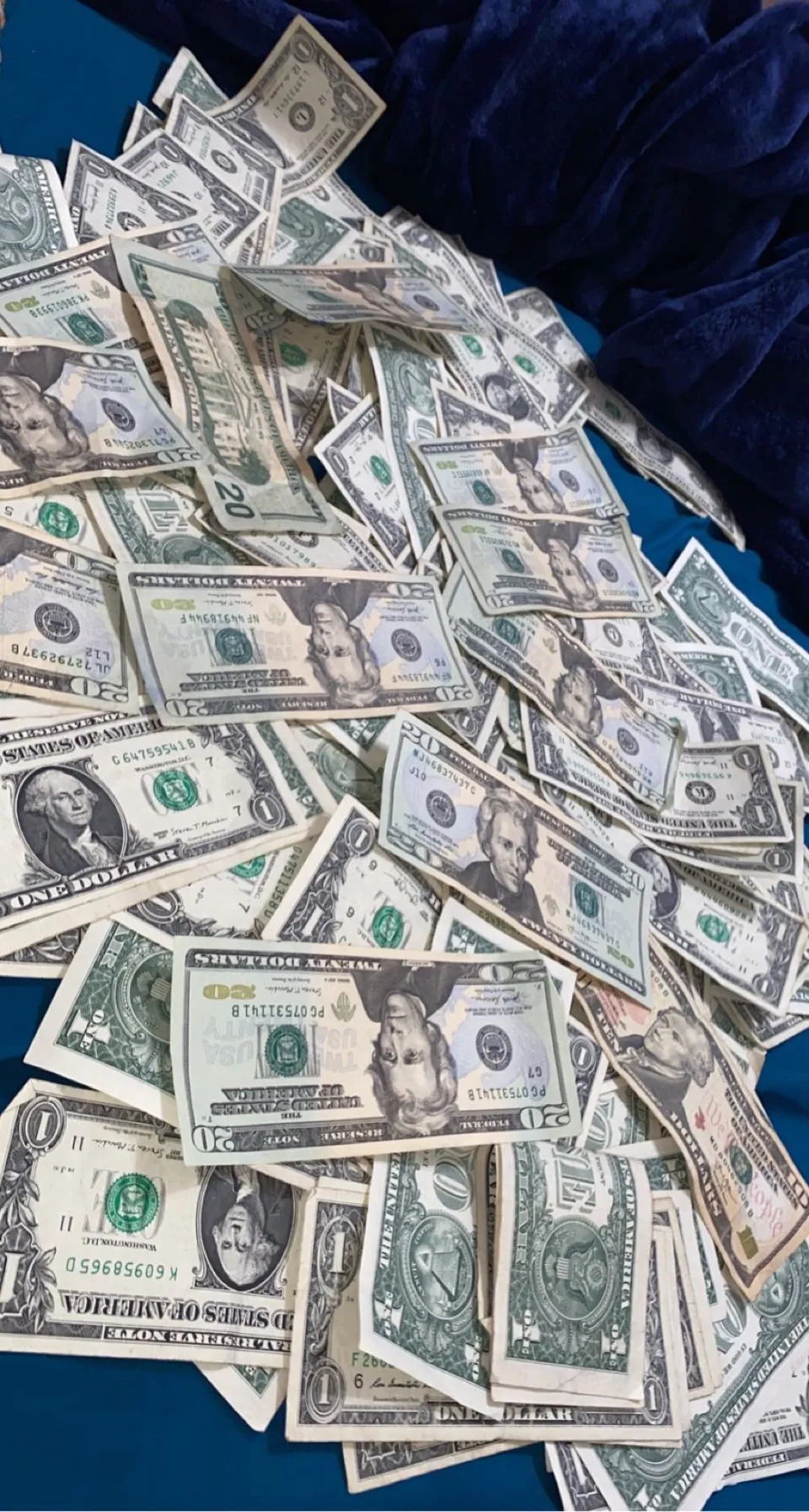 Mia 💖 OnlyFans header