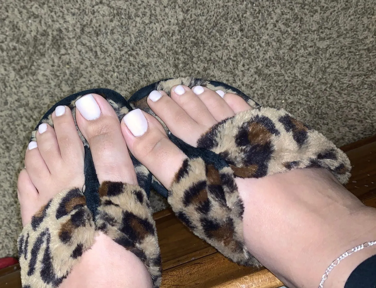 miriam lozano OnlyFans header