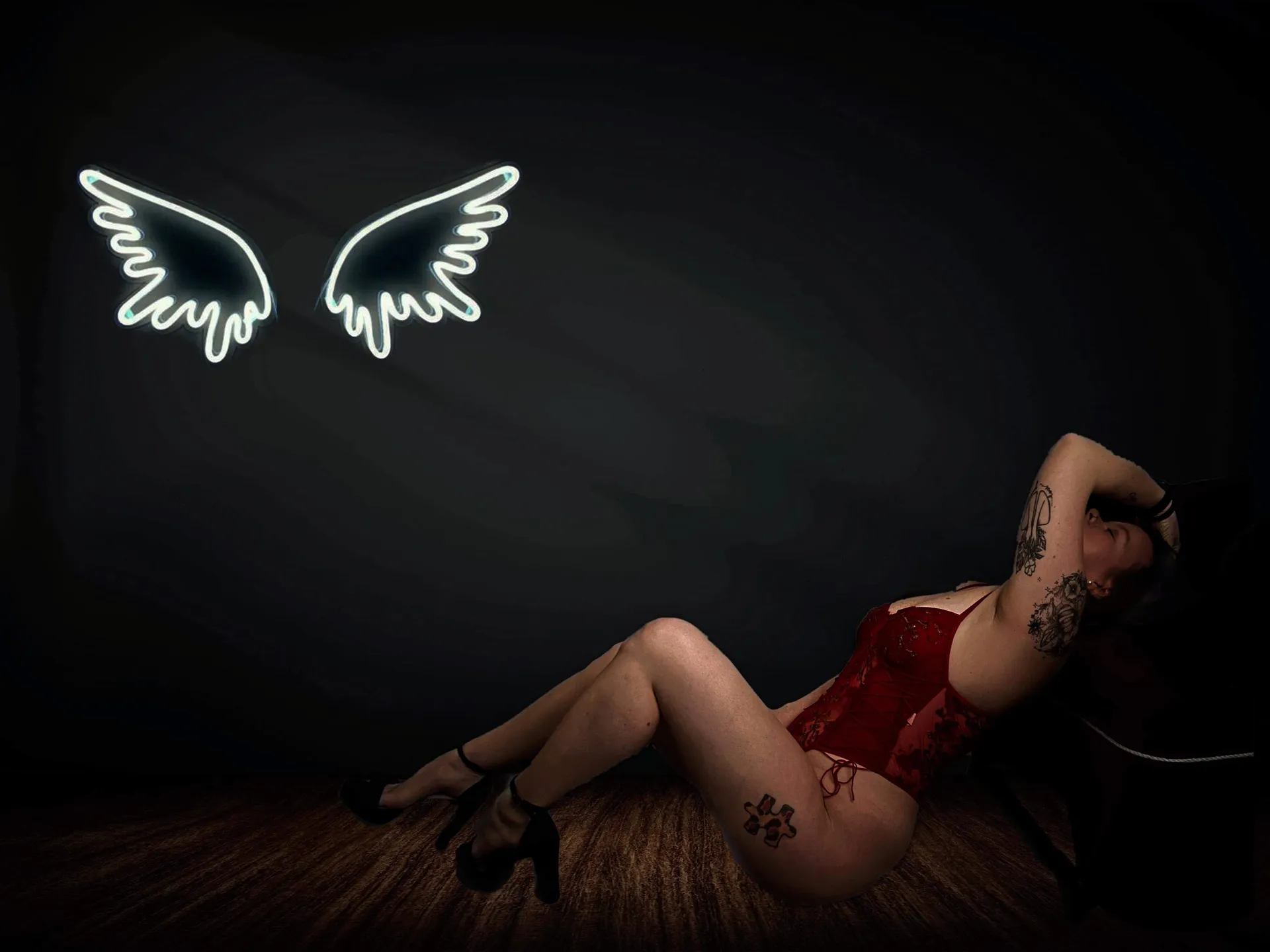 shel 😈 OnlyFans header