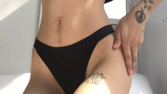 mariposa OnlyFans header