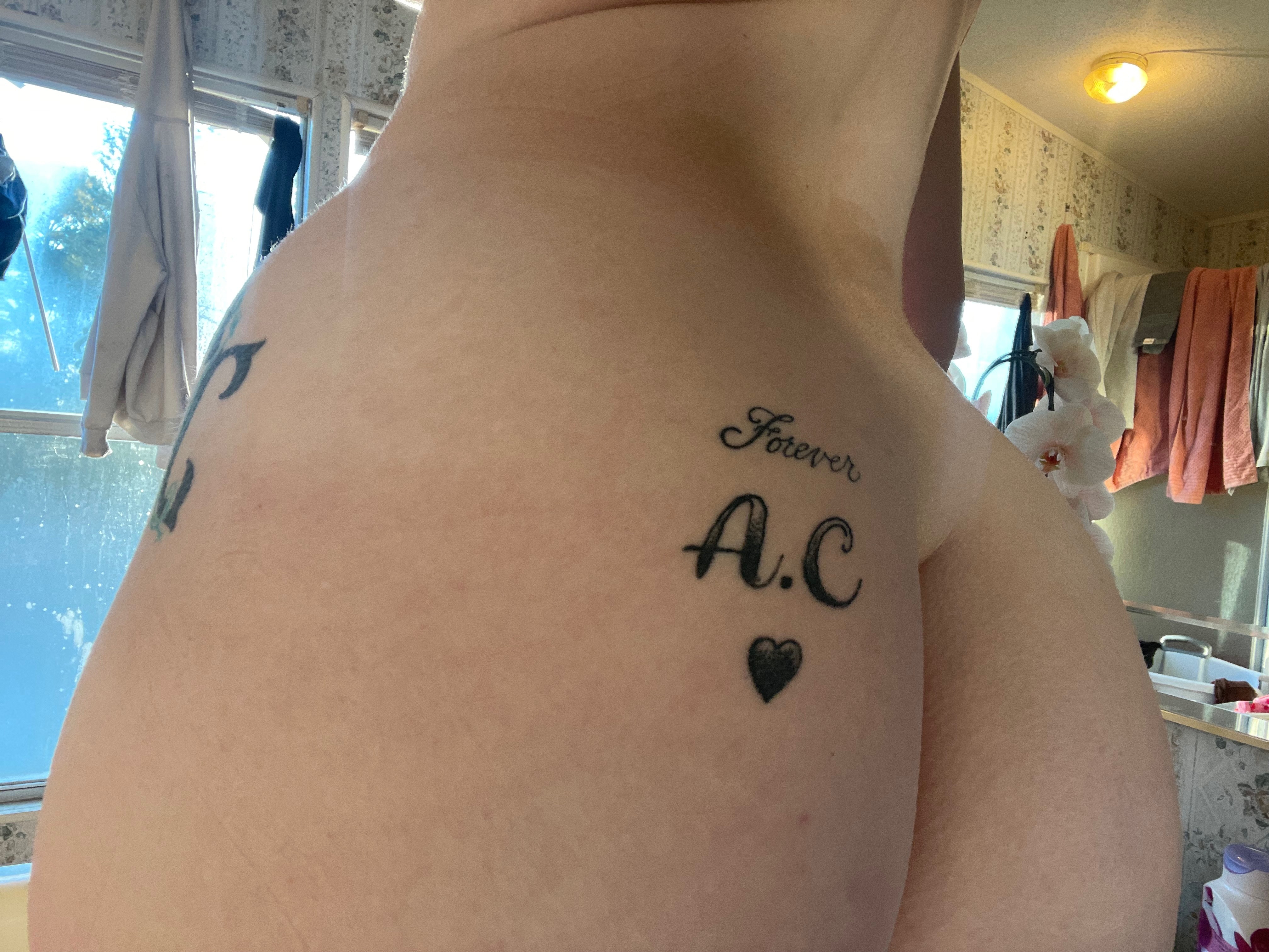 Presley 🦋 OnlyFans header