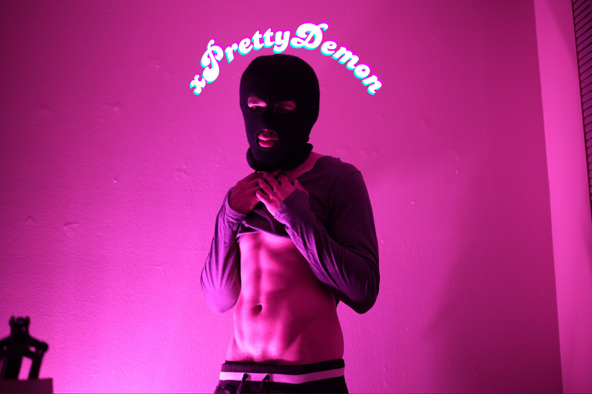 xPrettyDemon OnlyFans