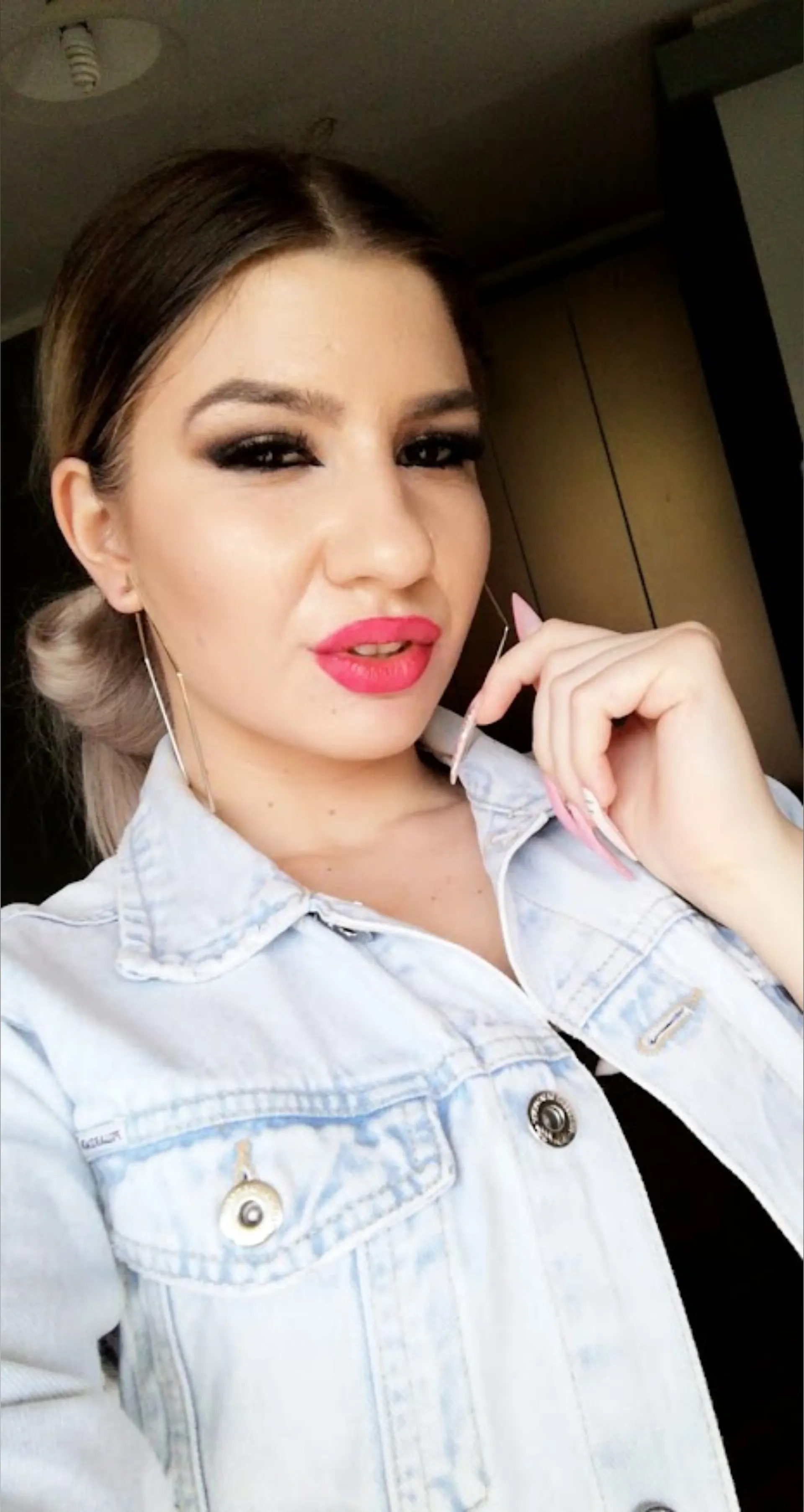 Yasmine OnlyFans header