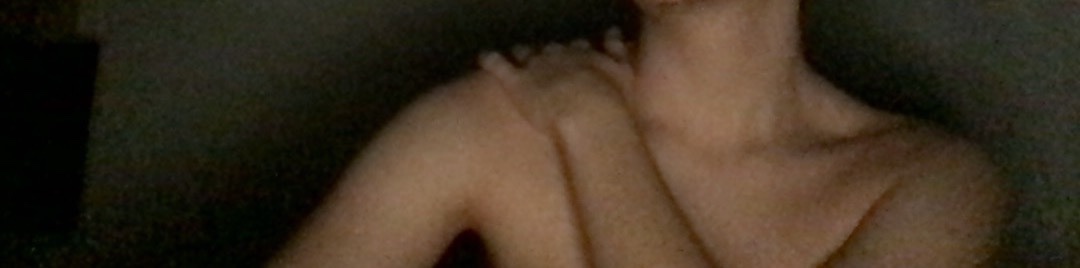 xris 🐶 OnlyFans header