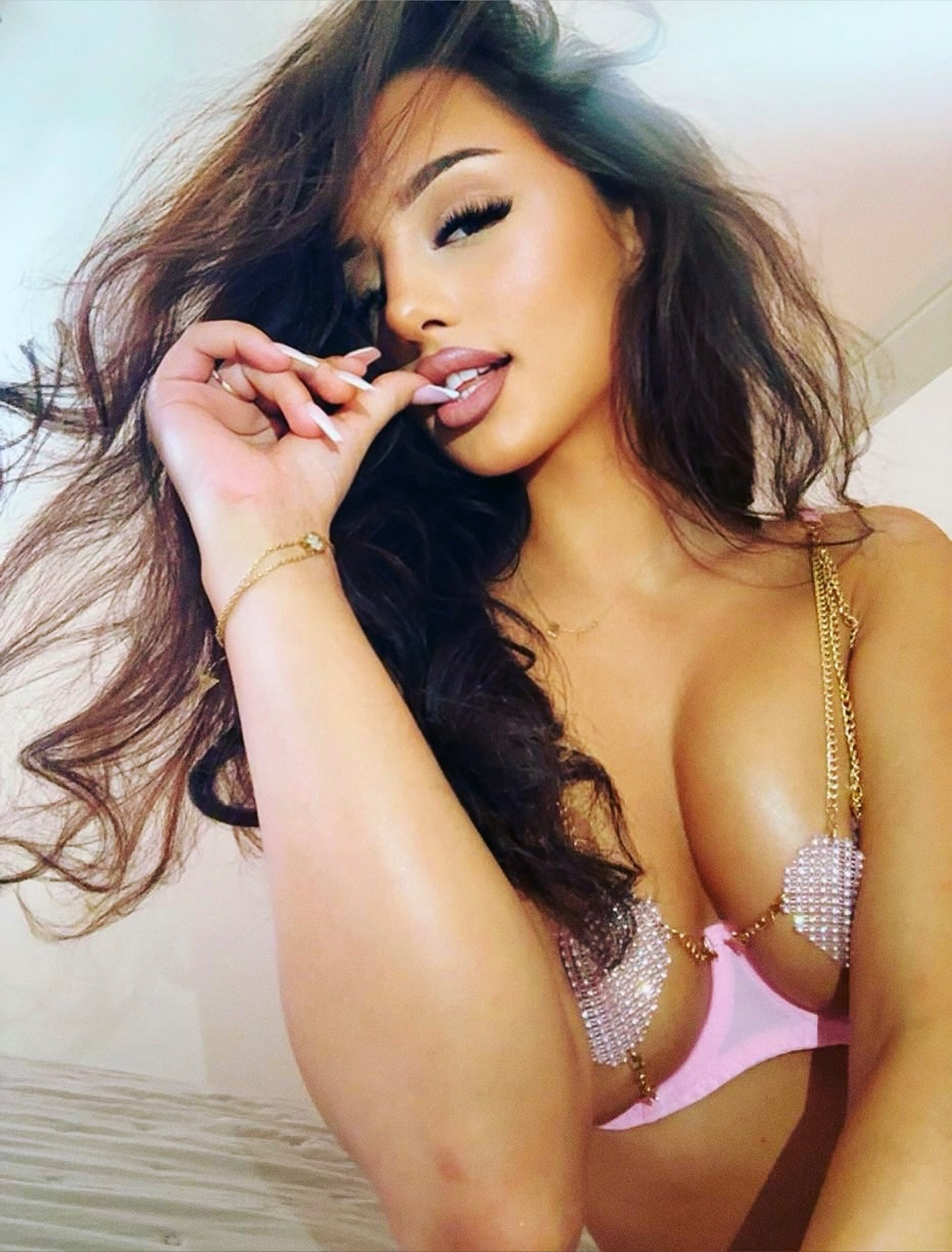 Adelina🍒 OnlyFans