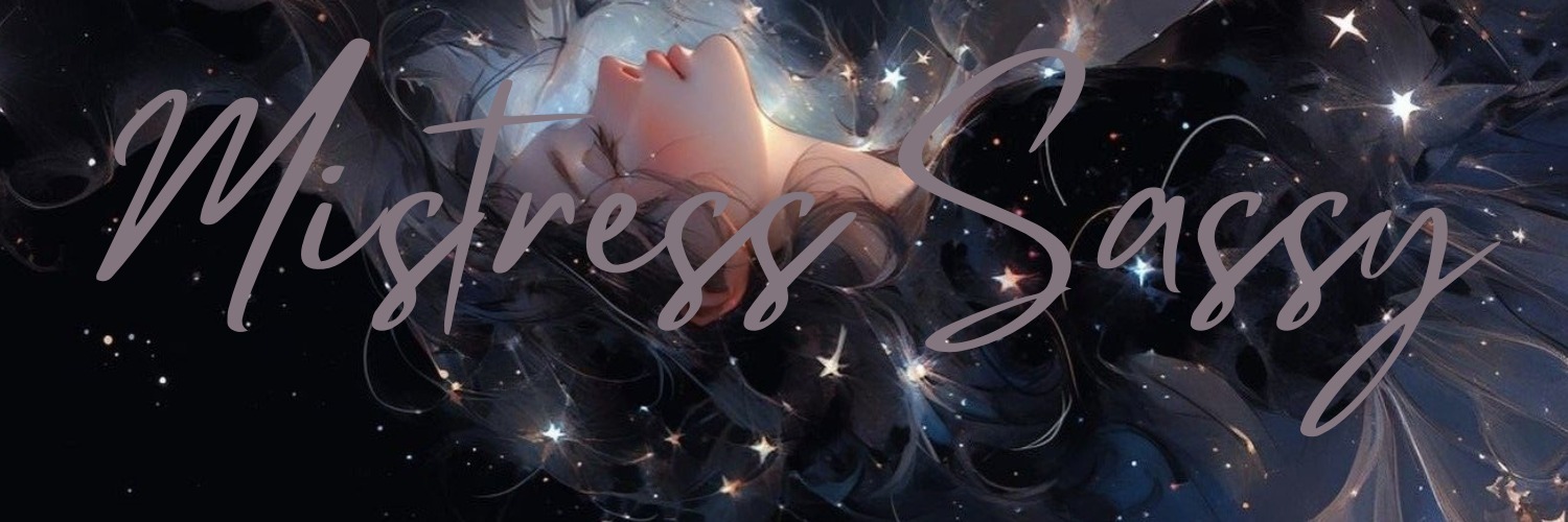 Mistress Evanora OnlyFans header