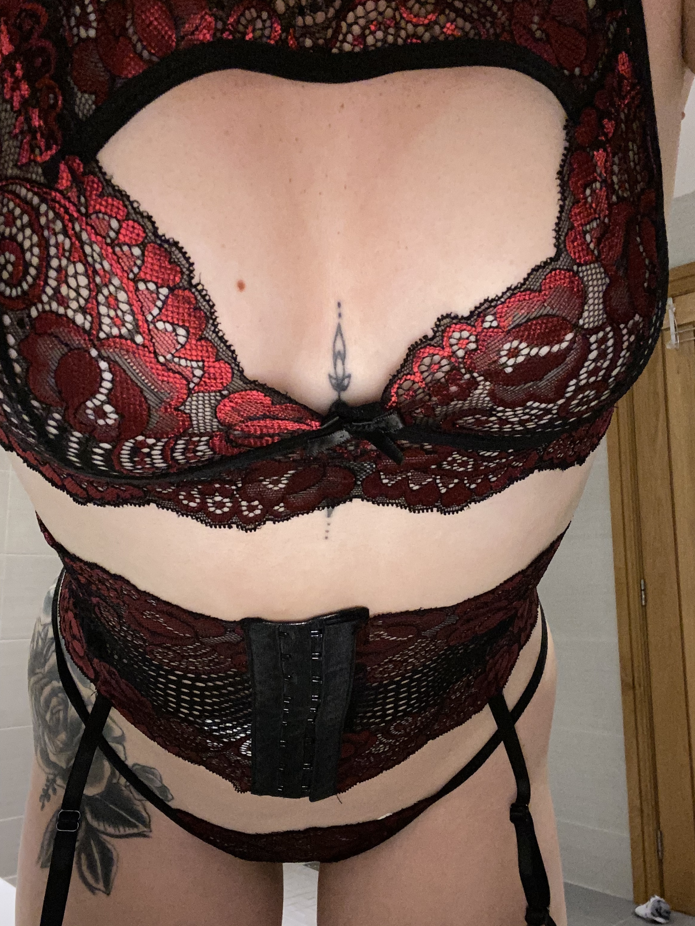 Molly OnlyFans header