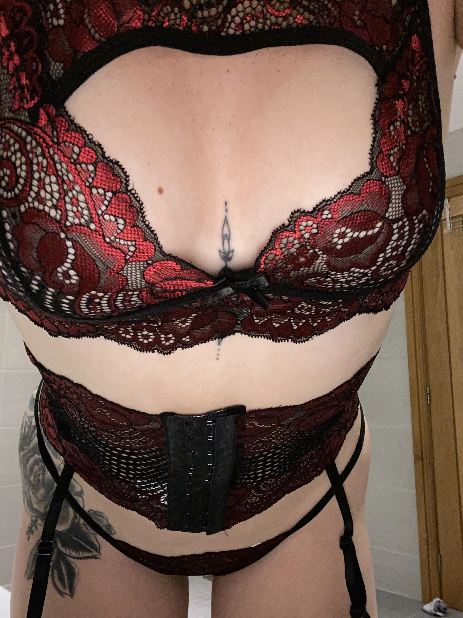 Molly OnlyFans header