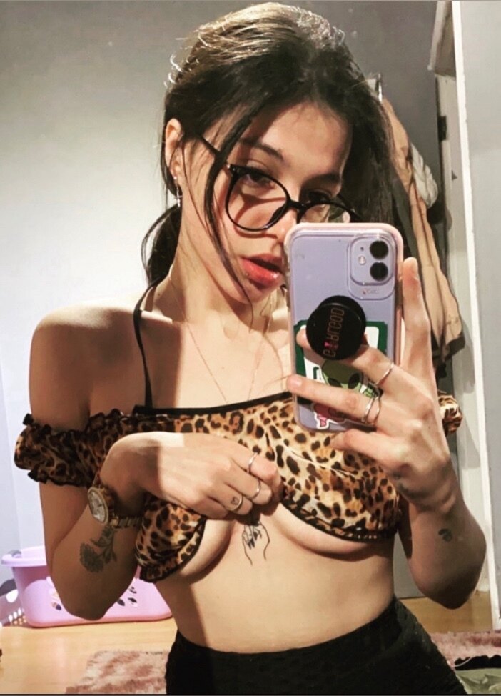 🍒 E M M A OnlyFans