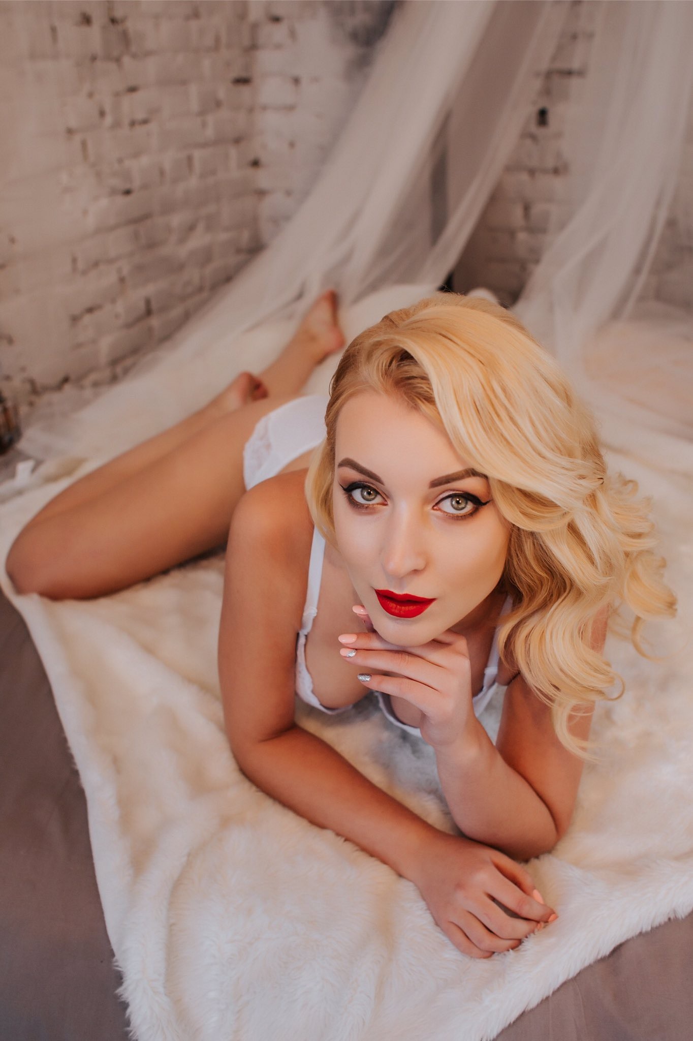 Amaris Busty Blond 👸💖 OnlyFans