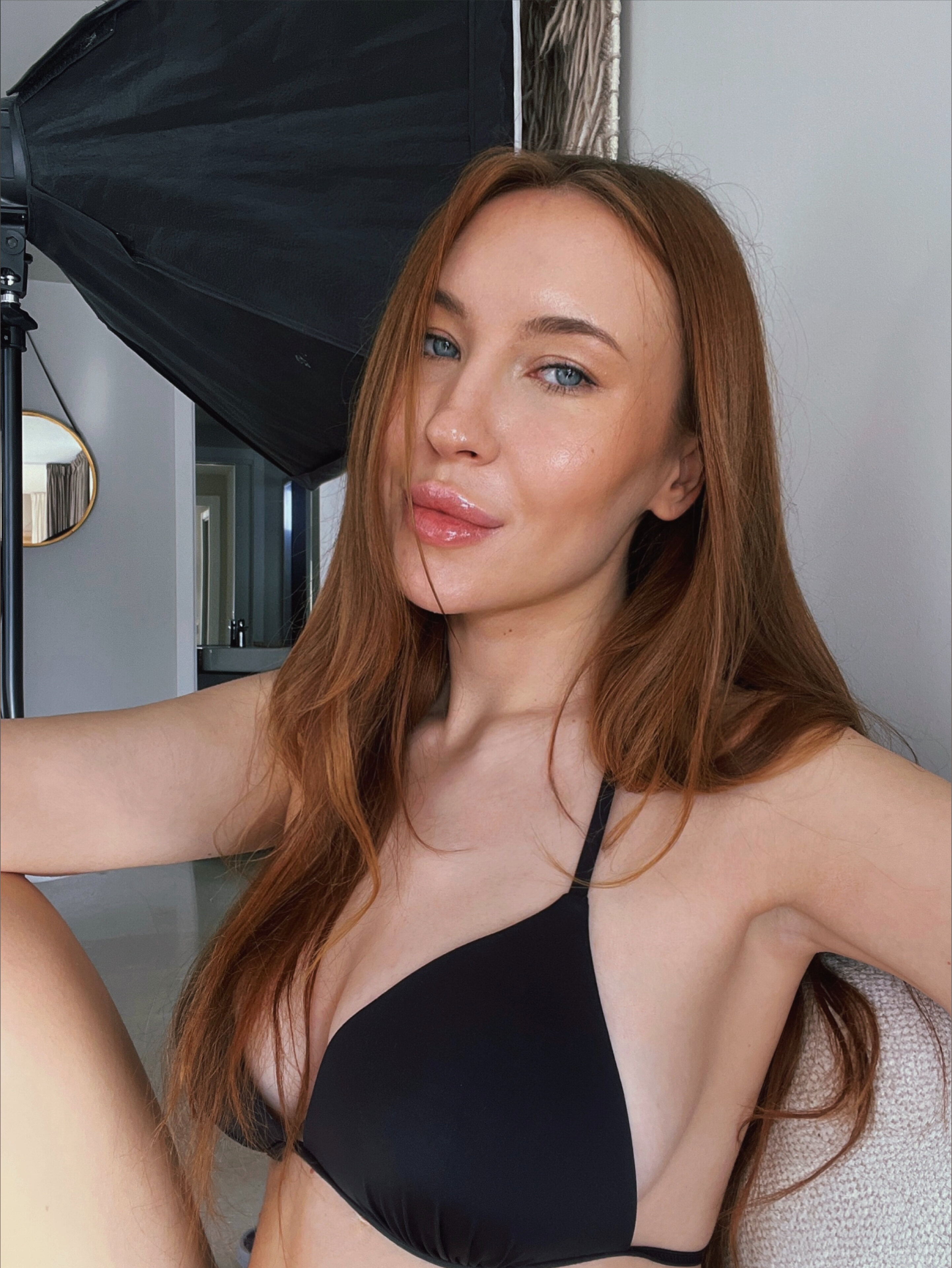 Olivia Kiss OnlyFans