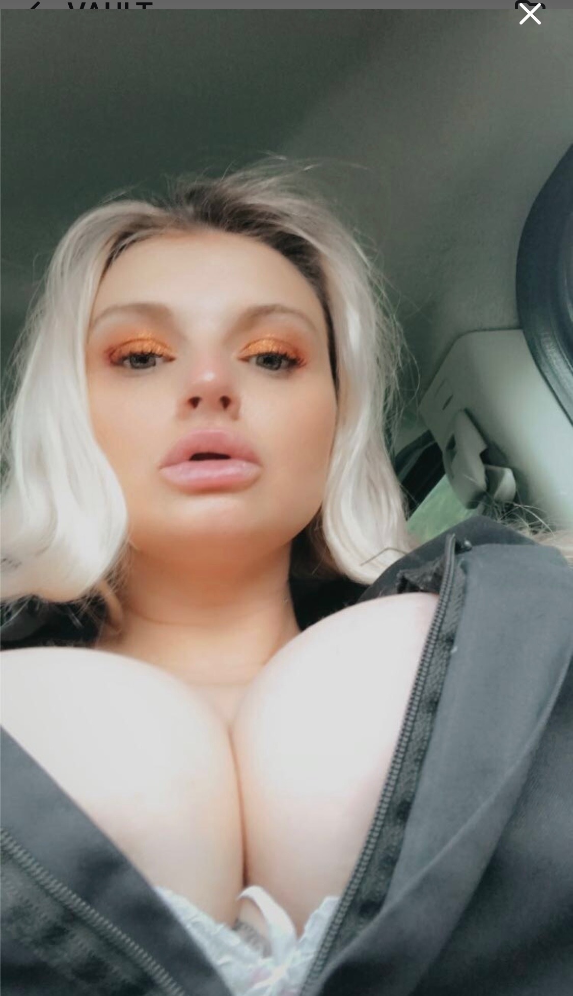 Sophie M OnlyFans header