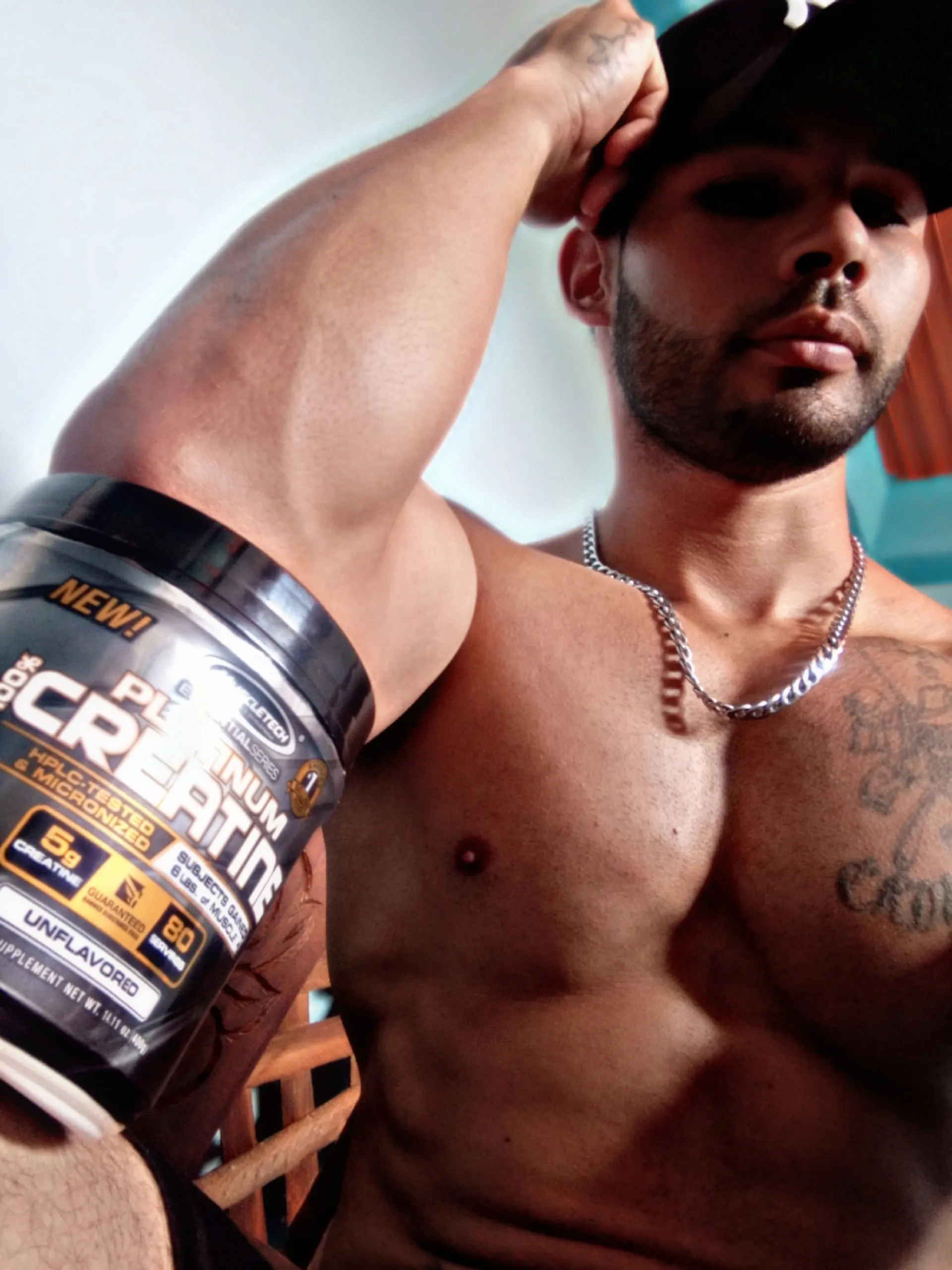 yofer linares OnlyFans header