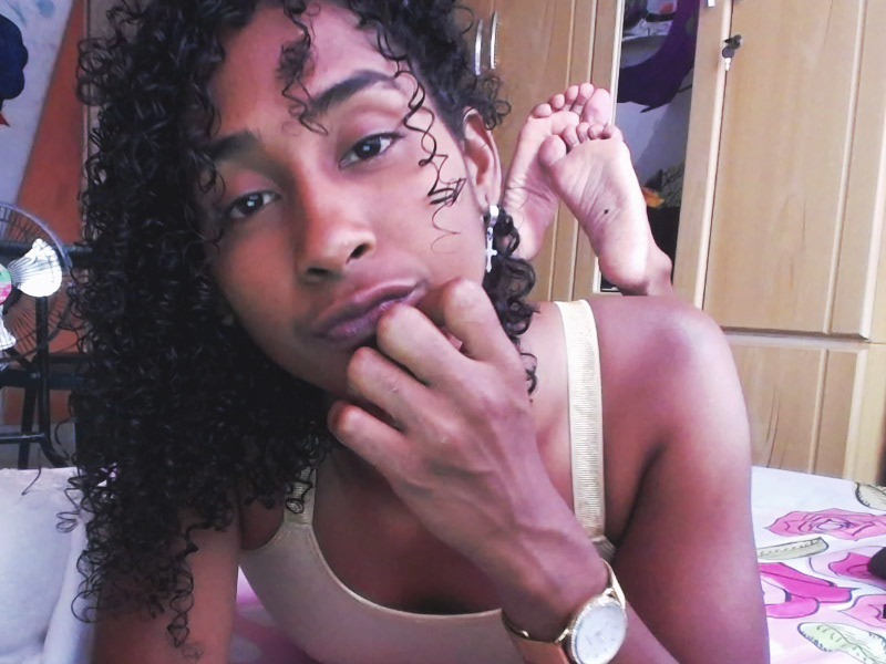 Yohatinelly777 OnlyFans