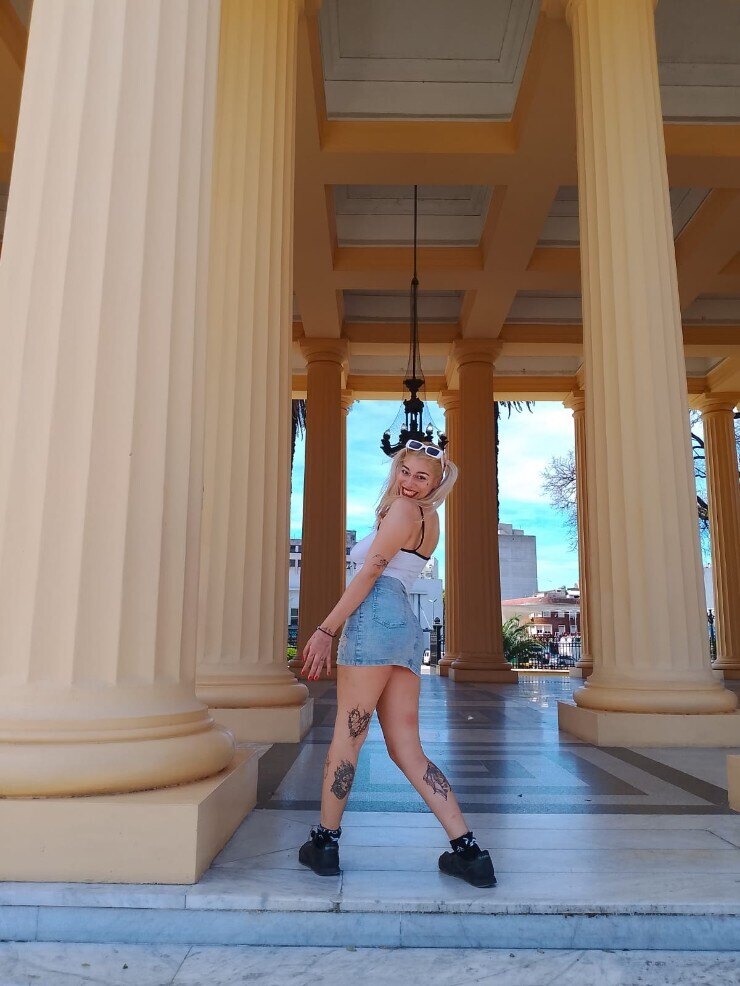 Yoli Dolly OnlyFans header