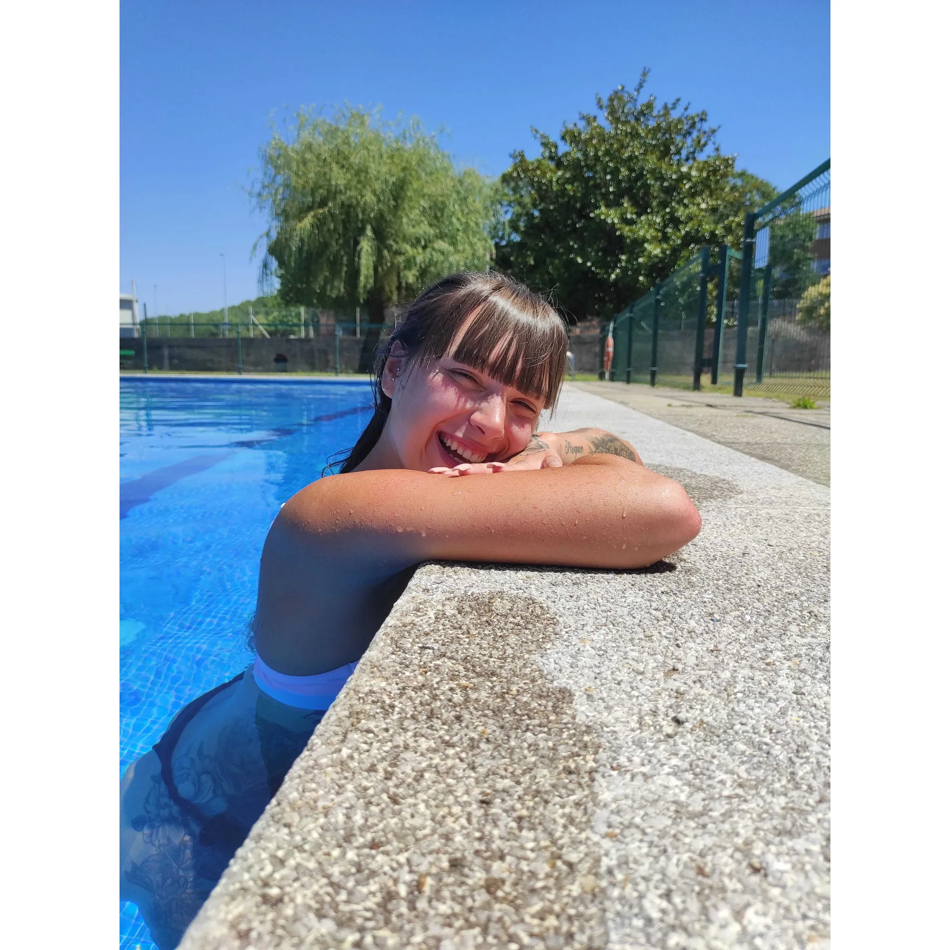 Yoli cover