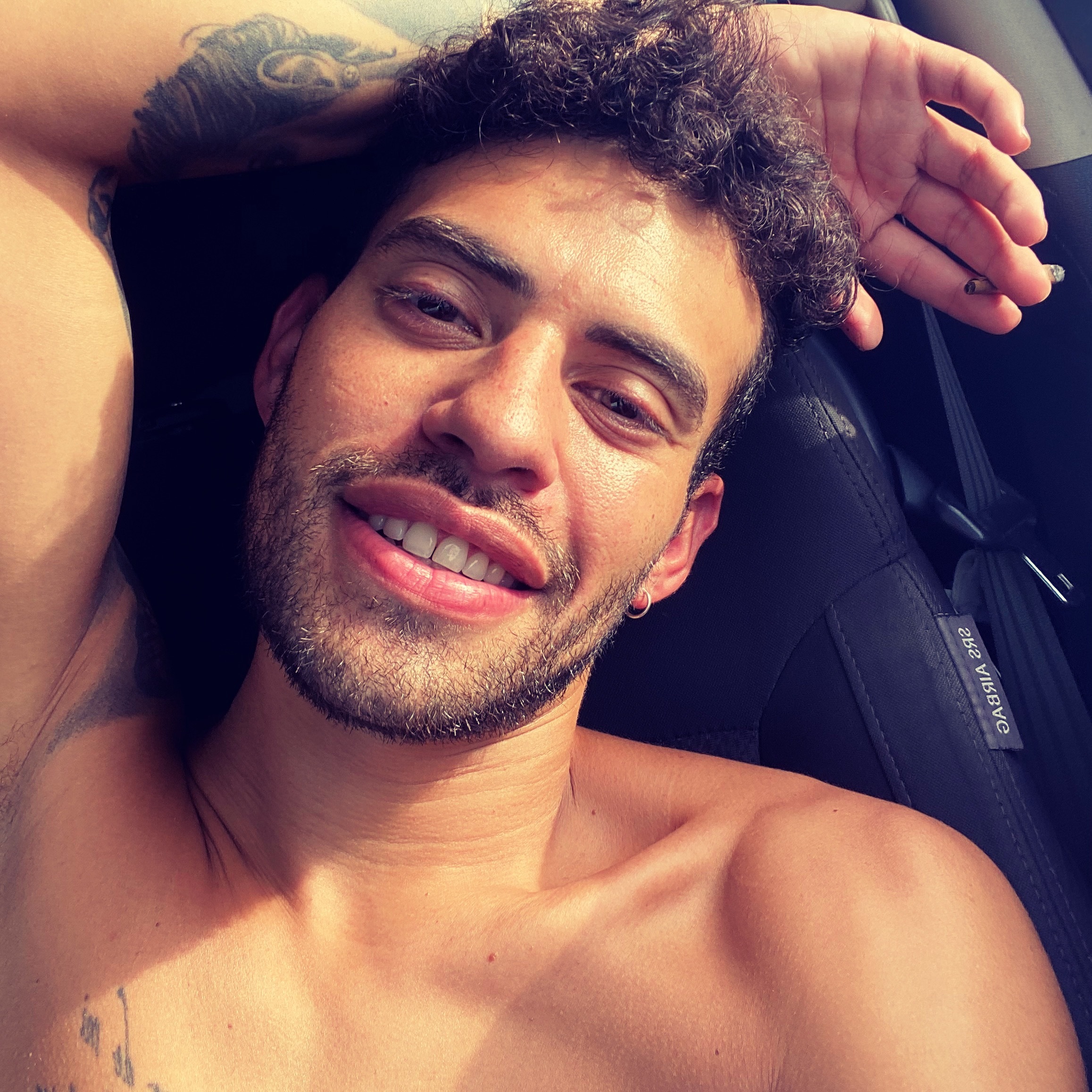 YooMiamiboy OnlyFans