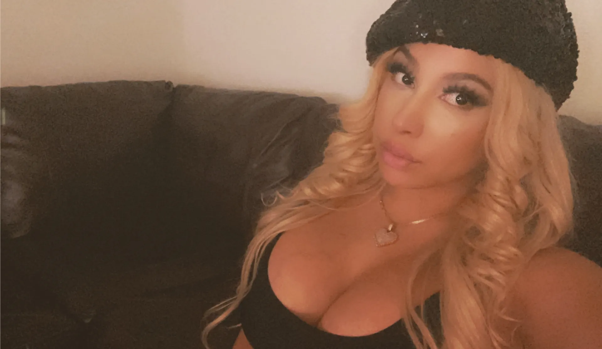 Yormas0ofly OnlyFans header